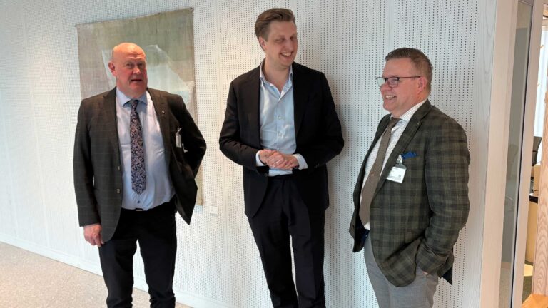 Fiskevattenägarna uppvaktade Regeringen – Äganderätten måste värnas i ny fiskelag