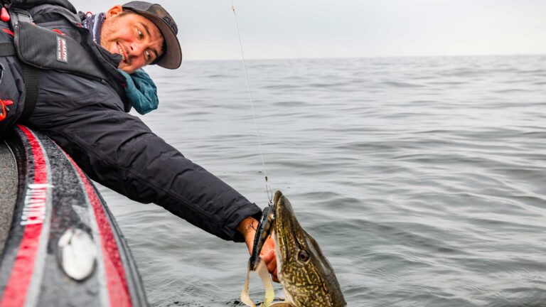 Sportfiskeentreprenören Tobias Fränstam: – Viktigt med mål för fiskevattnen